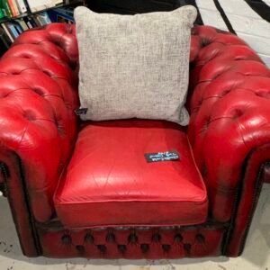 Chesterfield tub chair