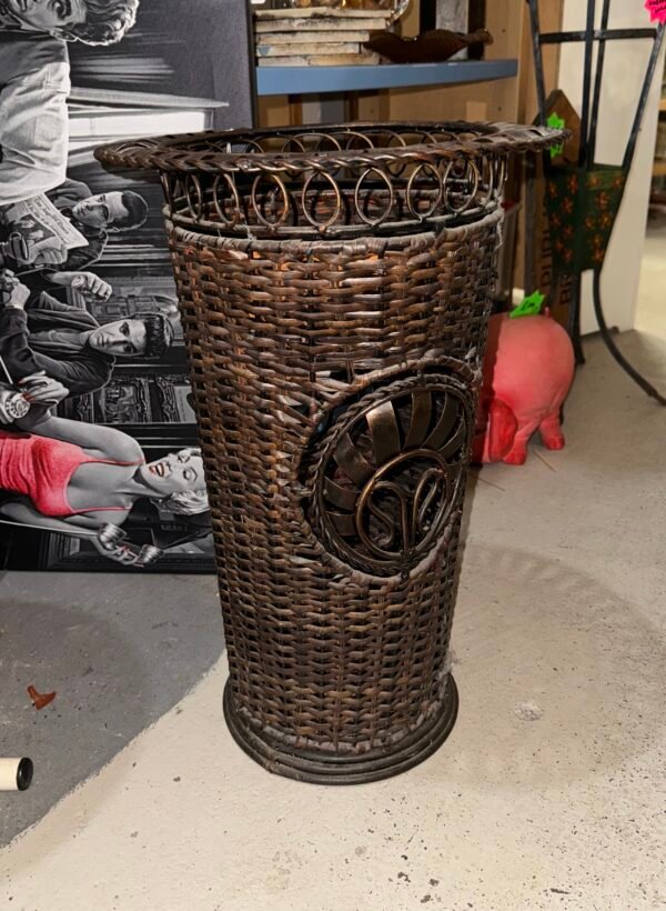 Umbrella stand