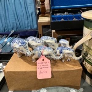 Set of 6 ceramic elephants