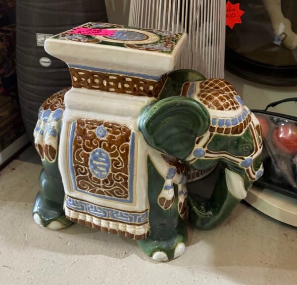 Elephant plant stand