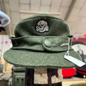 Waffen SS M43 field cap 1 button with badges