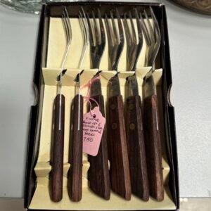 Vintage boxed set of 6 stainless steel wood handle forks