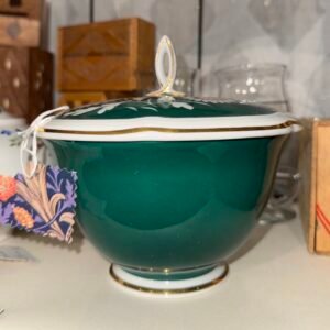 Green pot with flower/butterfly lid