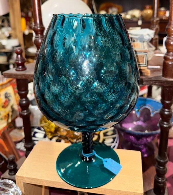 Blue brandy balloon