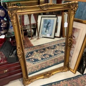 Oblong gilt mirror