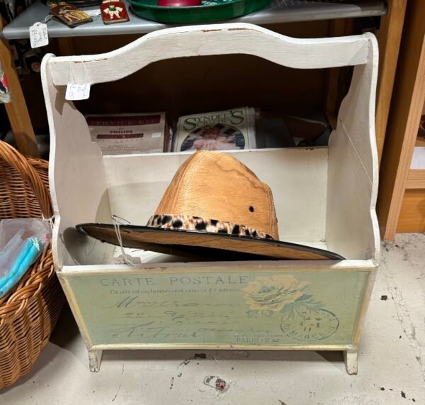 Magazine rack