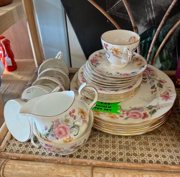 Duchess tea set
