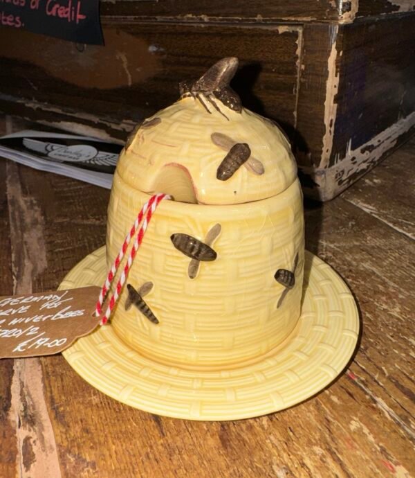 West German preserve pot - wicker hive and bees (model 2720/2)