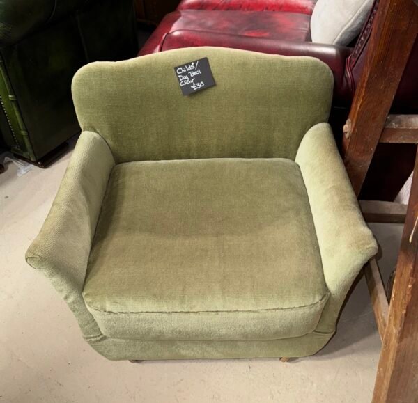 Childs chair/dog bed