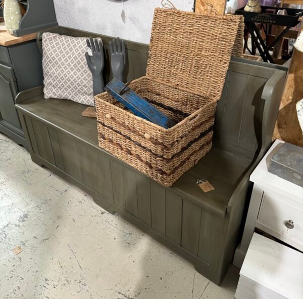Storage bench