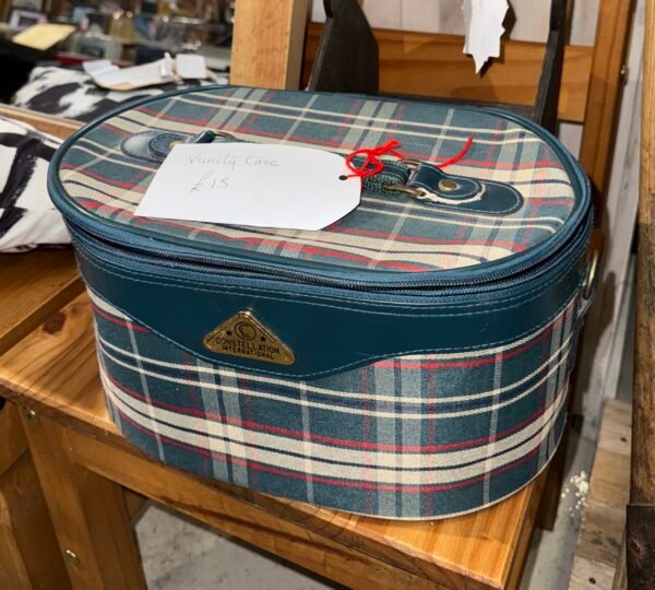 Vanity case