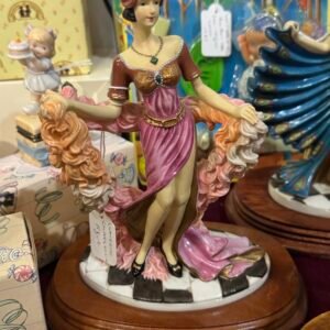 Leonardo Charleston figure