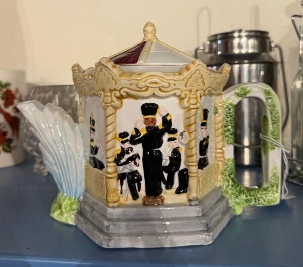 Unique teapot