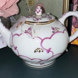 V&A museum ‘Venice’ teapot