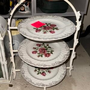 Charm cake stand