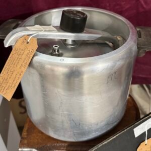 Prestige skyline pressure cooker