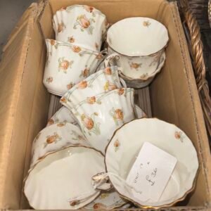 10 Victorian bridgwood cups and saucers