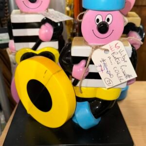 Vintage Bertie Basset mini CD holder