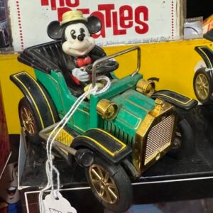 Masudaya 1981 tin plate Mickey Mouse (working order)
