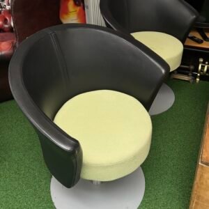 4 Swivel chairs