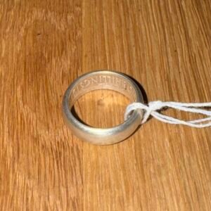 Antique 1944 WW2 two shilling florin coin ring (size k)