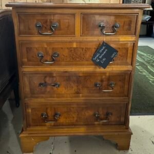 Small chest of drawers