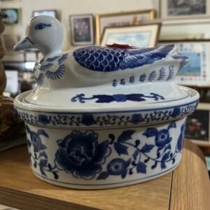 Duck egg holder