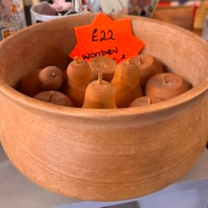 Wooden bowl and fruit